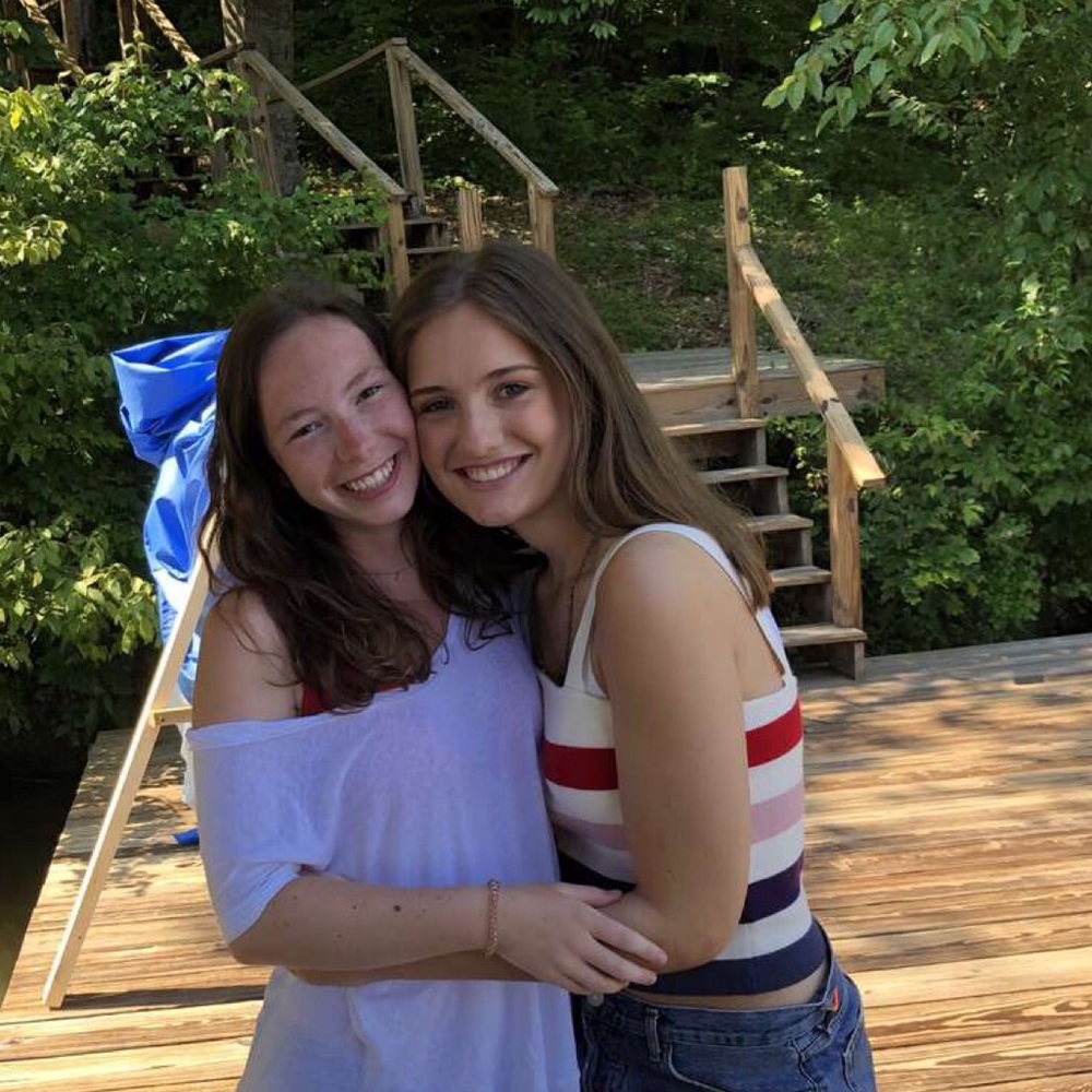 Meet your Posher, Lucy